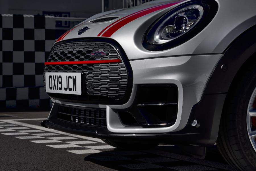 Детали экстерьера Mini John Cooper Works Clubman (F54) 2019 года  (WW) (фото 45 из 56)
